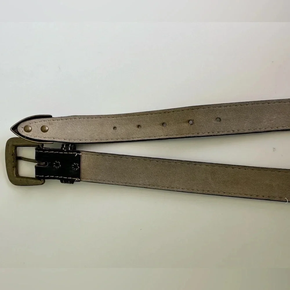 Vintage Black Belt with Gold/Brass Buckle, Crocodile/Alligator embossed size 31
